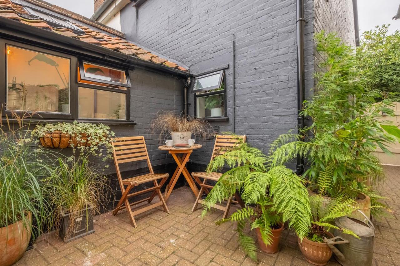 Most Romantic Cottage In Suffolk - Number Four Framlingham Extérieur photo